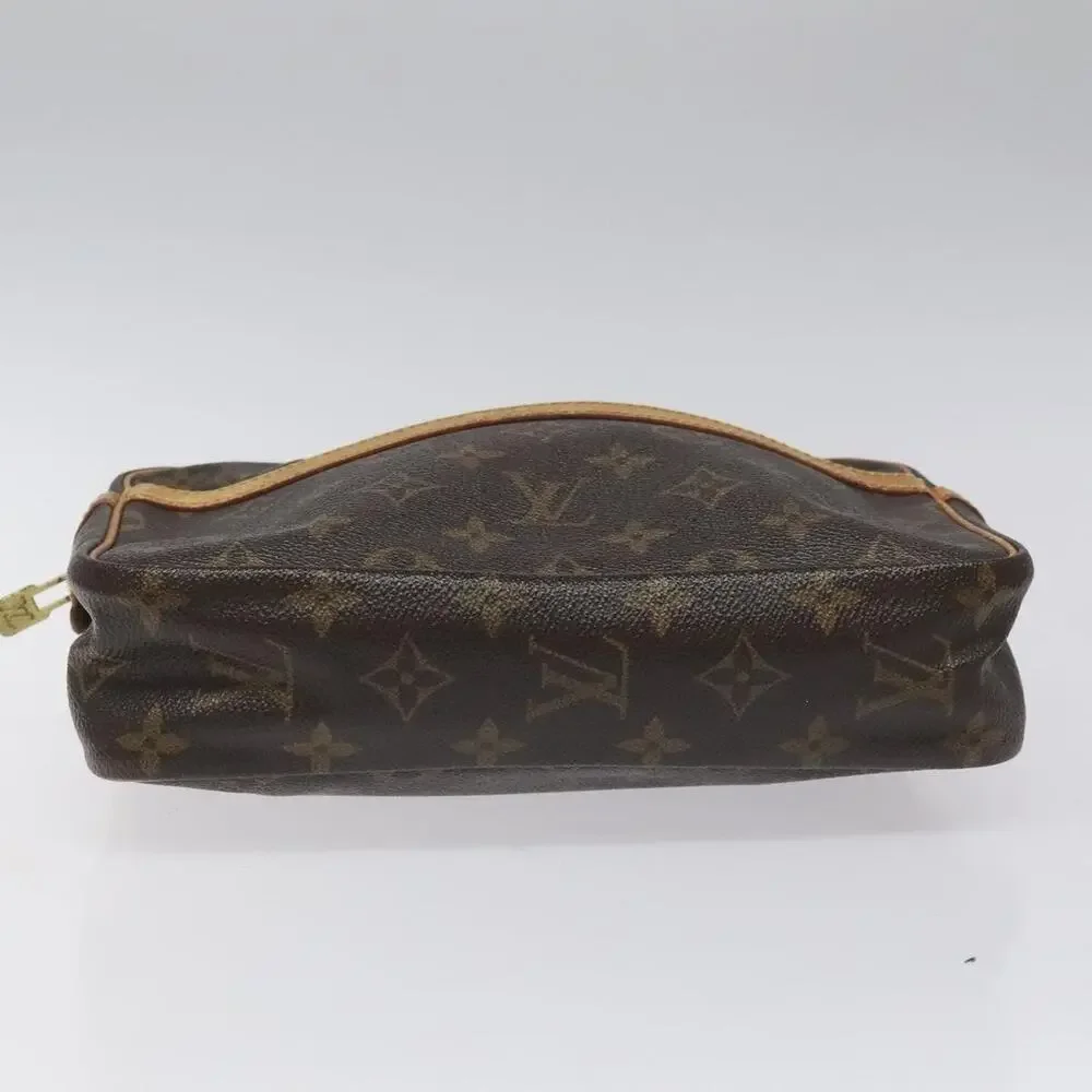 Louis Vuitton height width